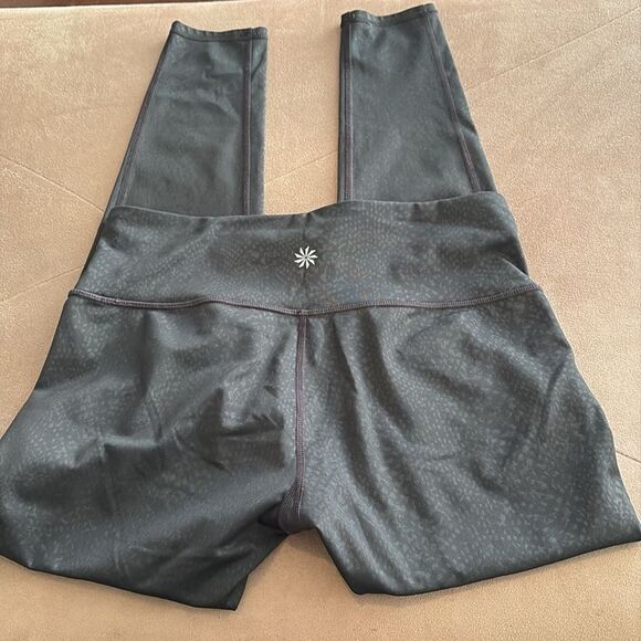 Athleta black snakeskin pattern leggings - Picture 4 of 7